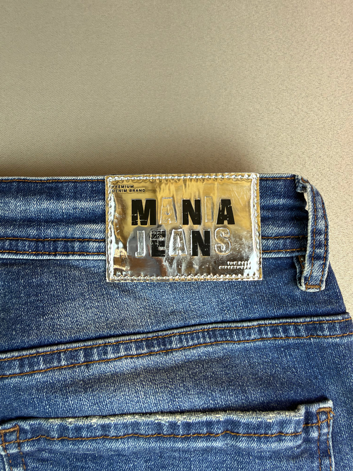 Mana jeans 32 beden