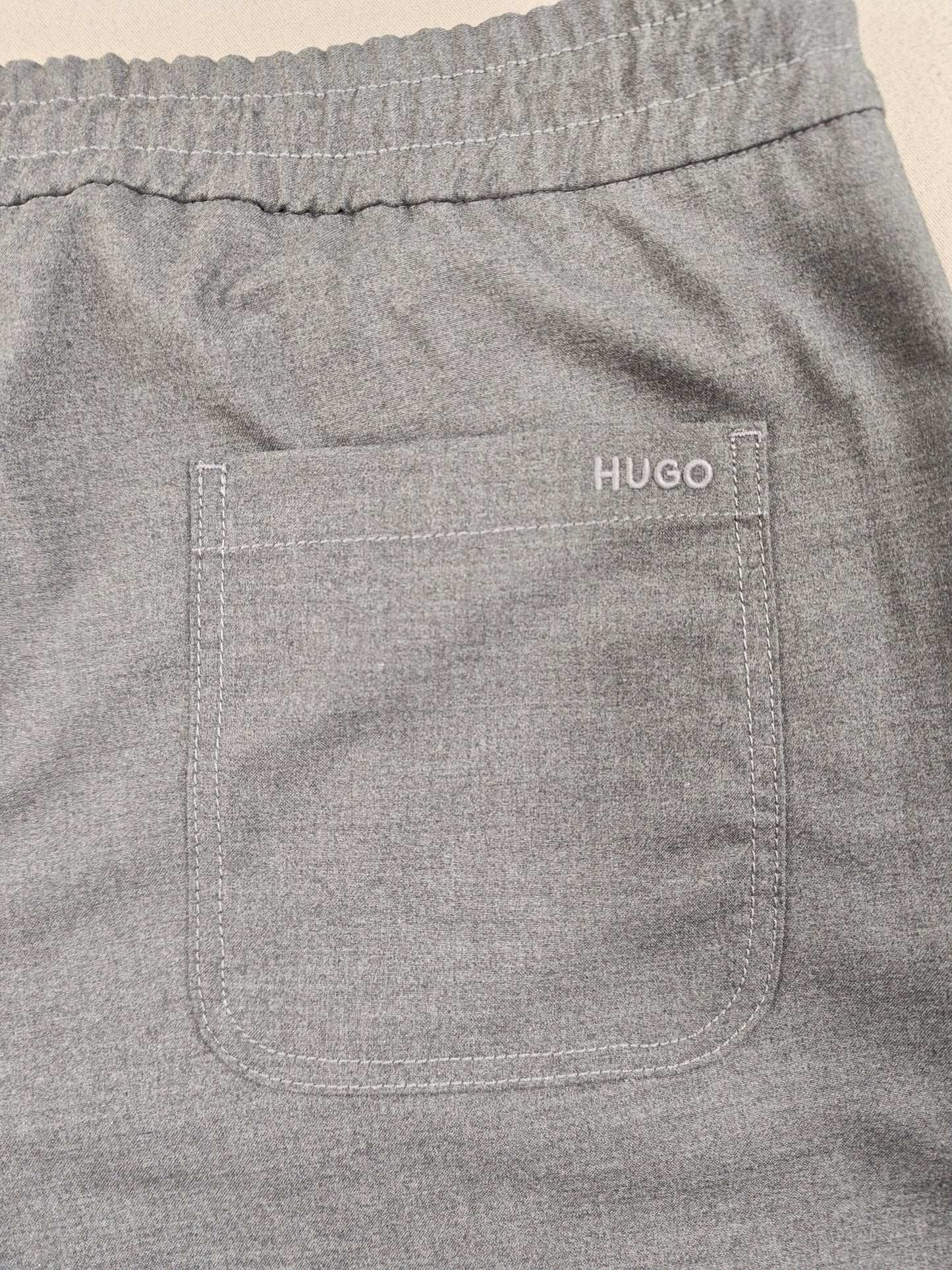 Hugo 38 BEDEN