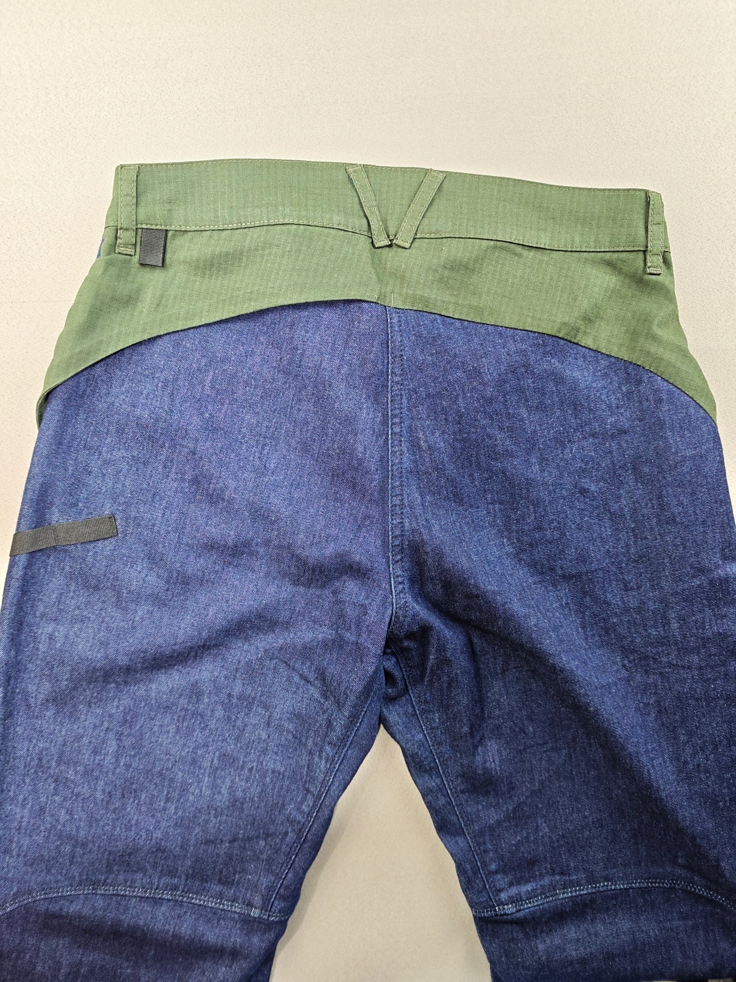 Wild Country jeans 31 BEDEN