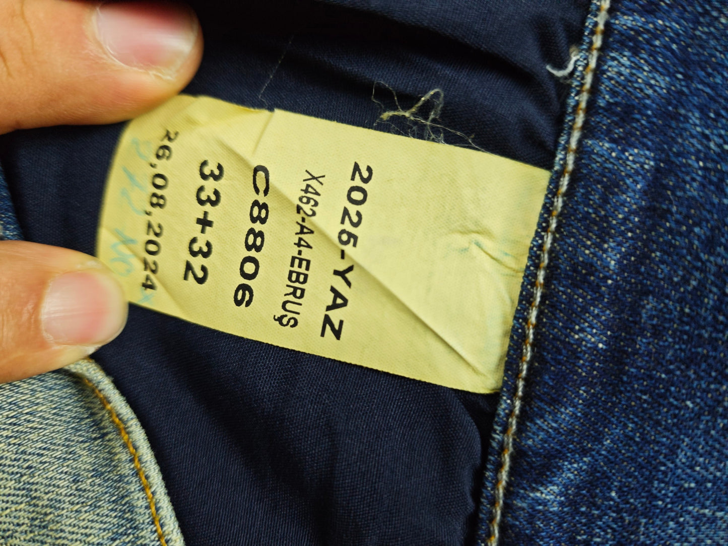 Whitney jeans 32 beden
