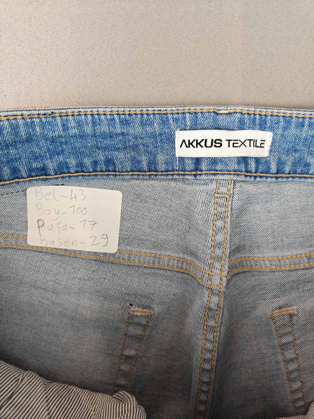 Akkuş tekstil numune 33 beden jeans