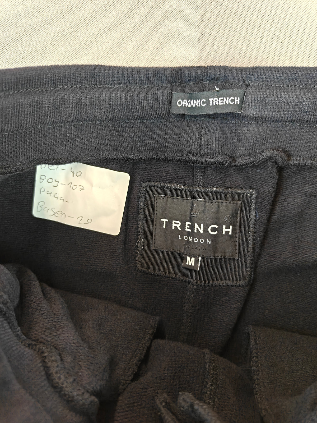 Trench eşofman altı 32 beden