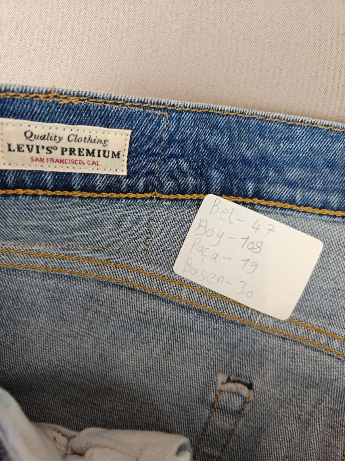 Levi's 36 BEDEN jeans