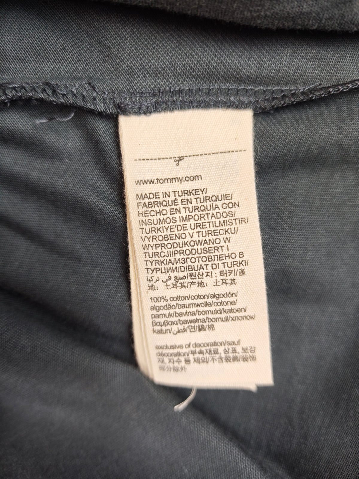 Tommy Hilfiger tişört xL