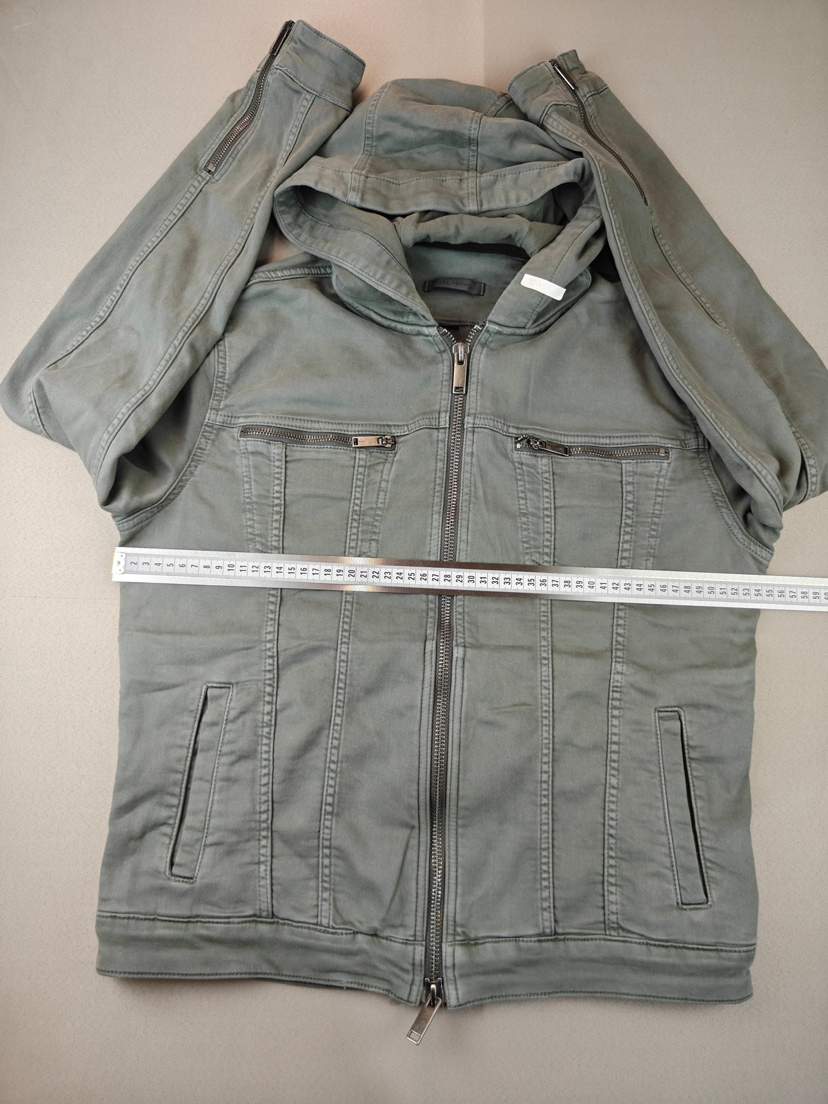 John varvatos mont m beden
