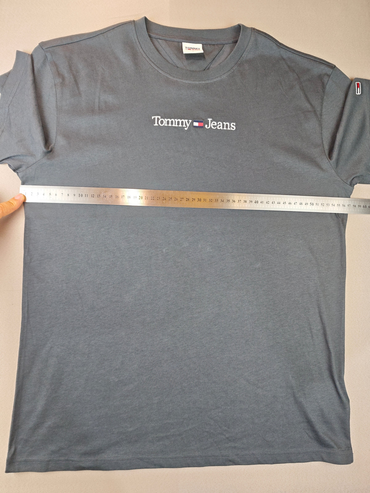 Tommy Hilfiger tişört xL beden