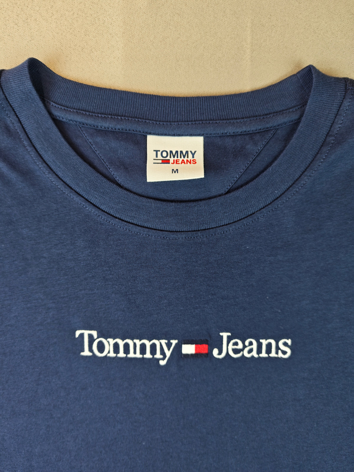 Tommy Hilfiger tişört m beden