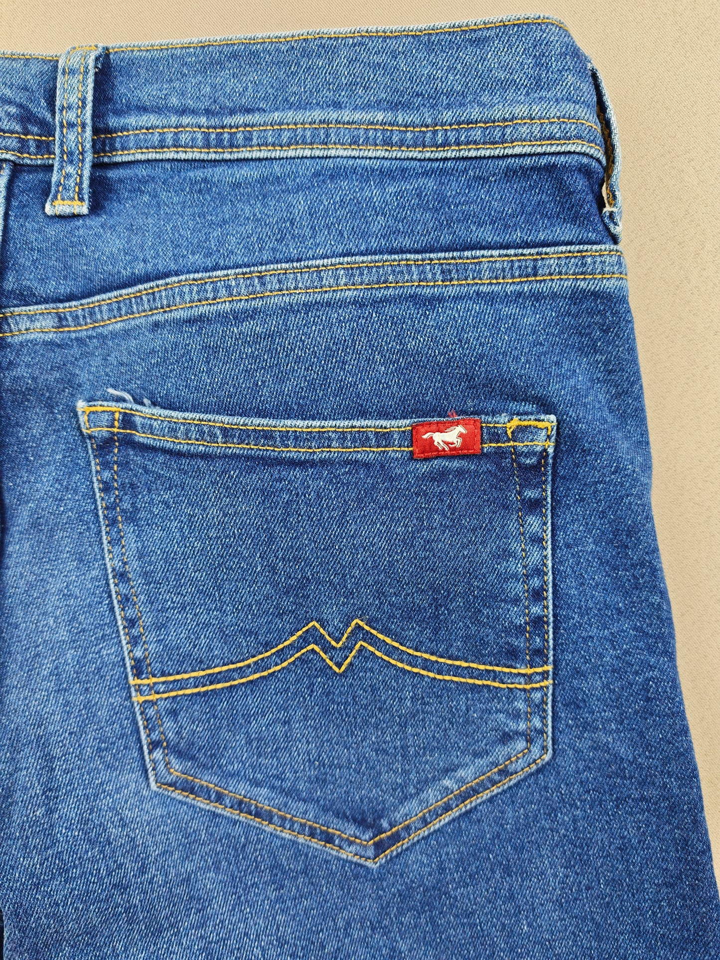 Mustang Jean 33 beden