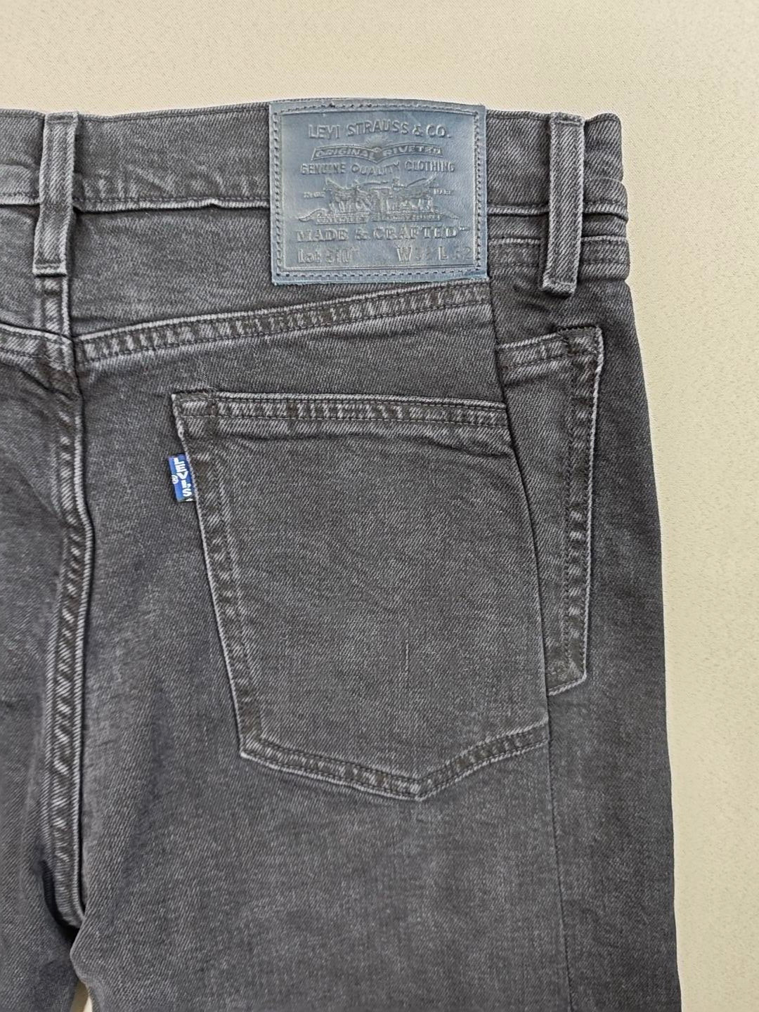 Levi's jeans numune 32  BEDEN