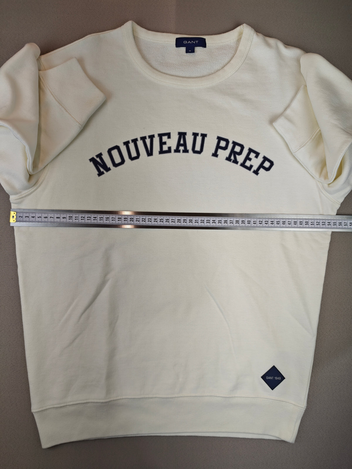 Gant sweatshirt  L beden
