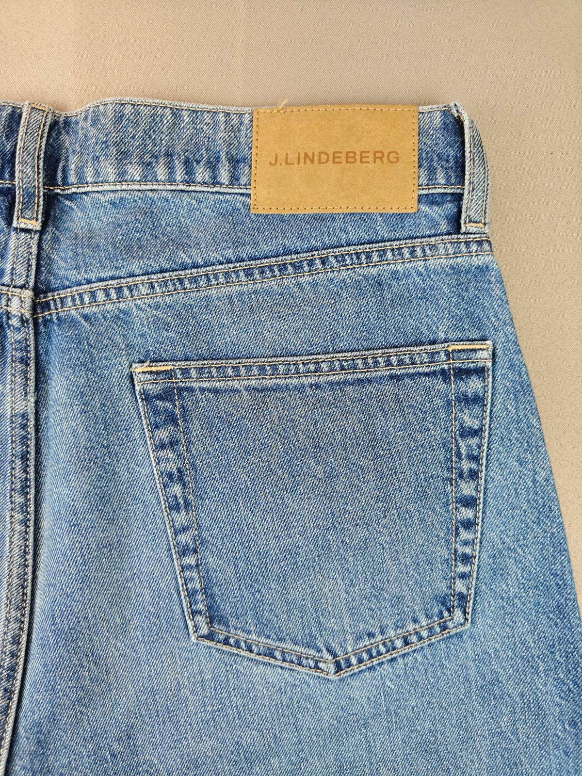 J.lindeberg jeans 32 beden