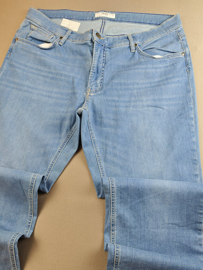 Brax feel good jeans 38 BEDEN