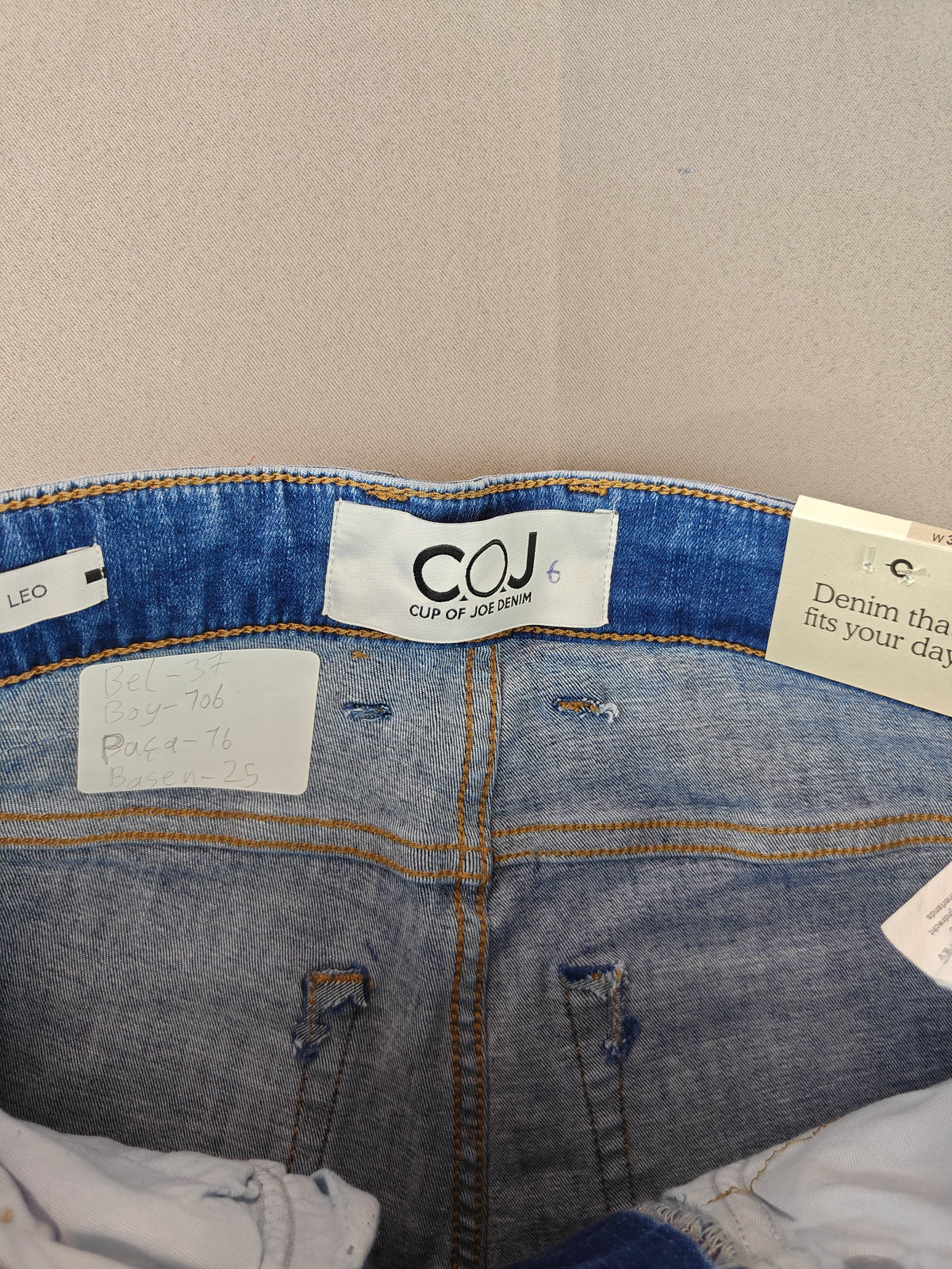 Cup of Joe denim jeans 28 bedn