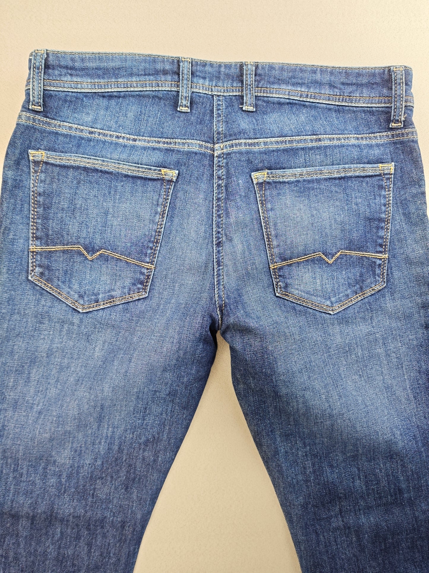 Jack Jones 34 BEDEN