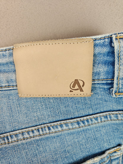 Akkuş tekstil numune 33 beden jeans