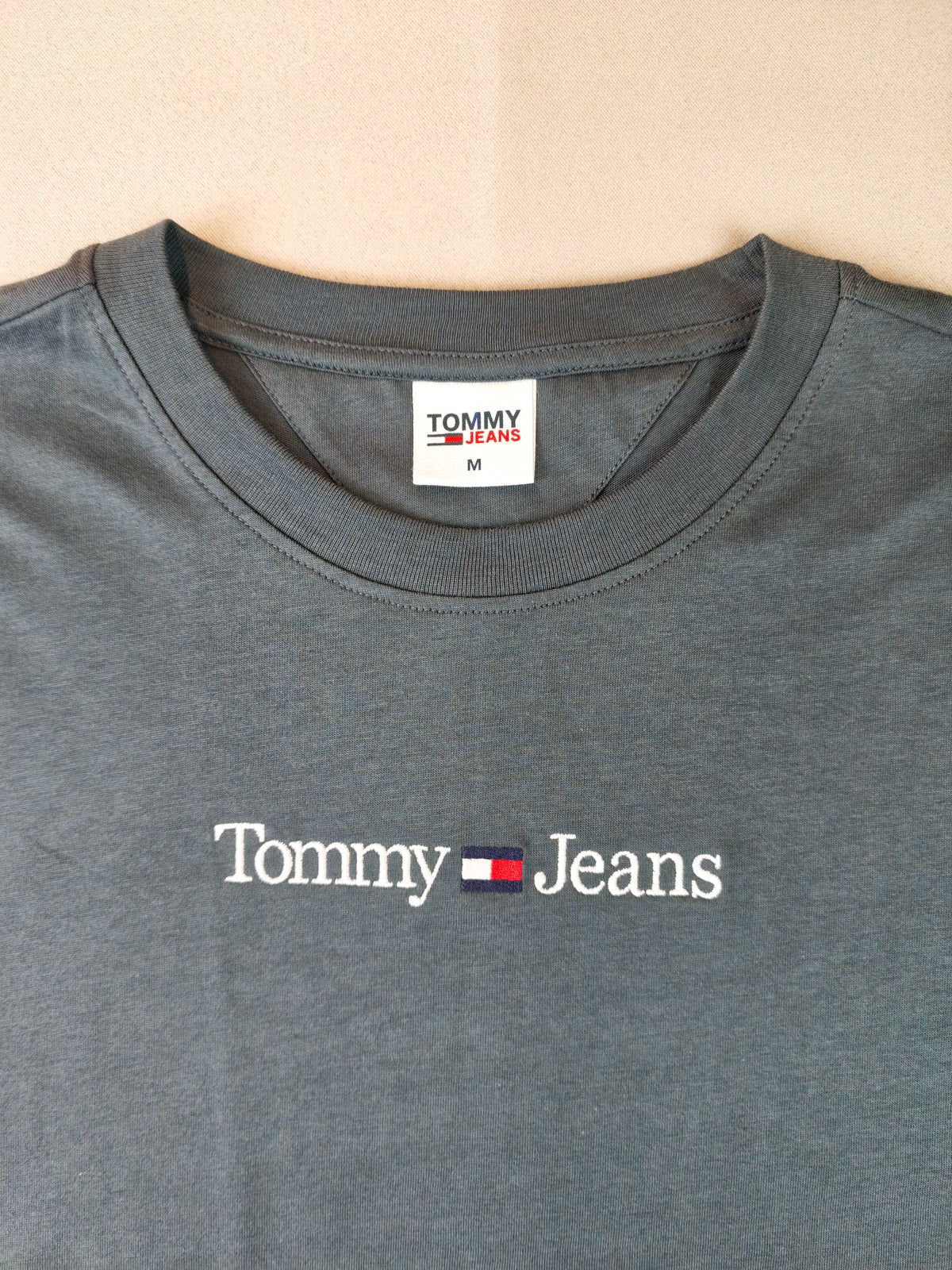 Tommy Hilfiger tişört L beden