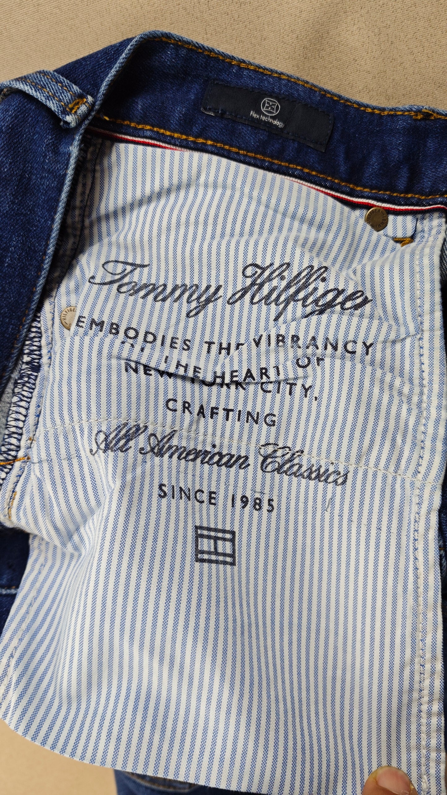 Tommy Hilfiger jeans 33 beden
