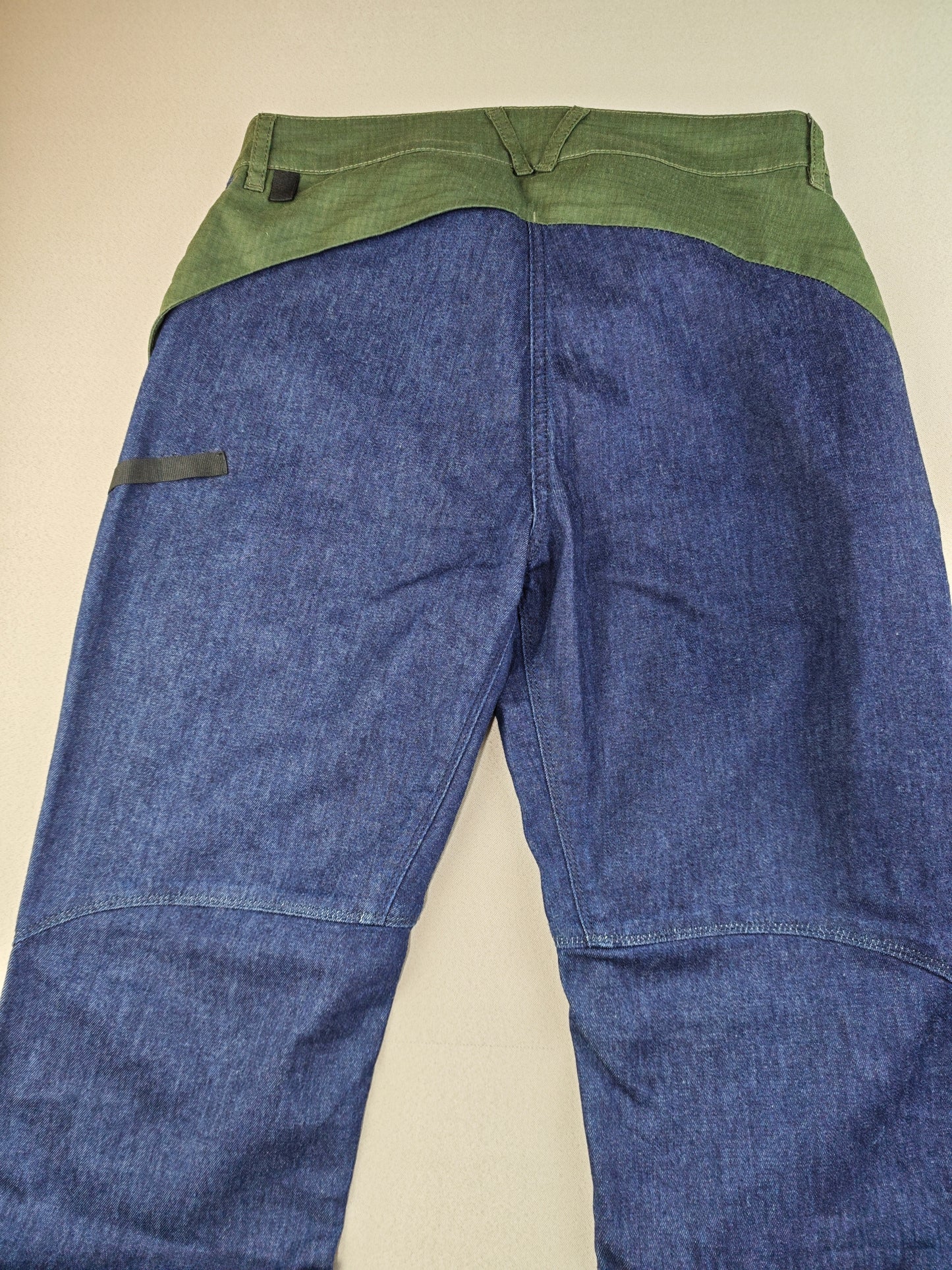 Wild Country jeans 31 BEDEN