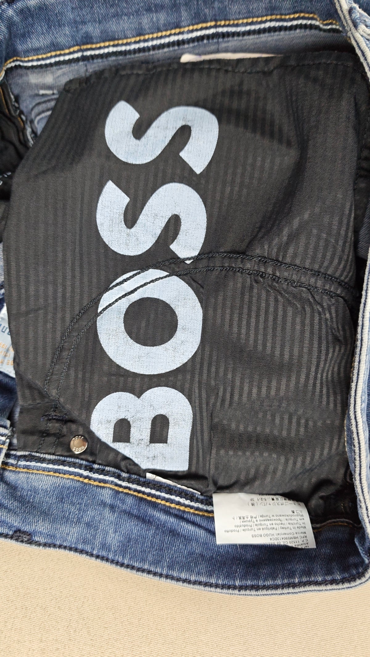 Boss jeans 33 beden
