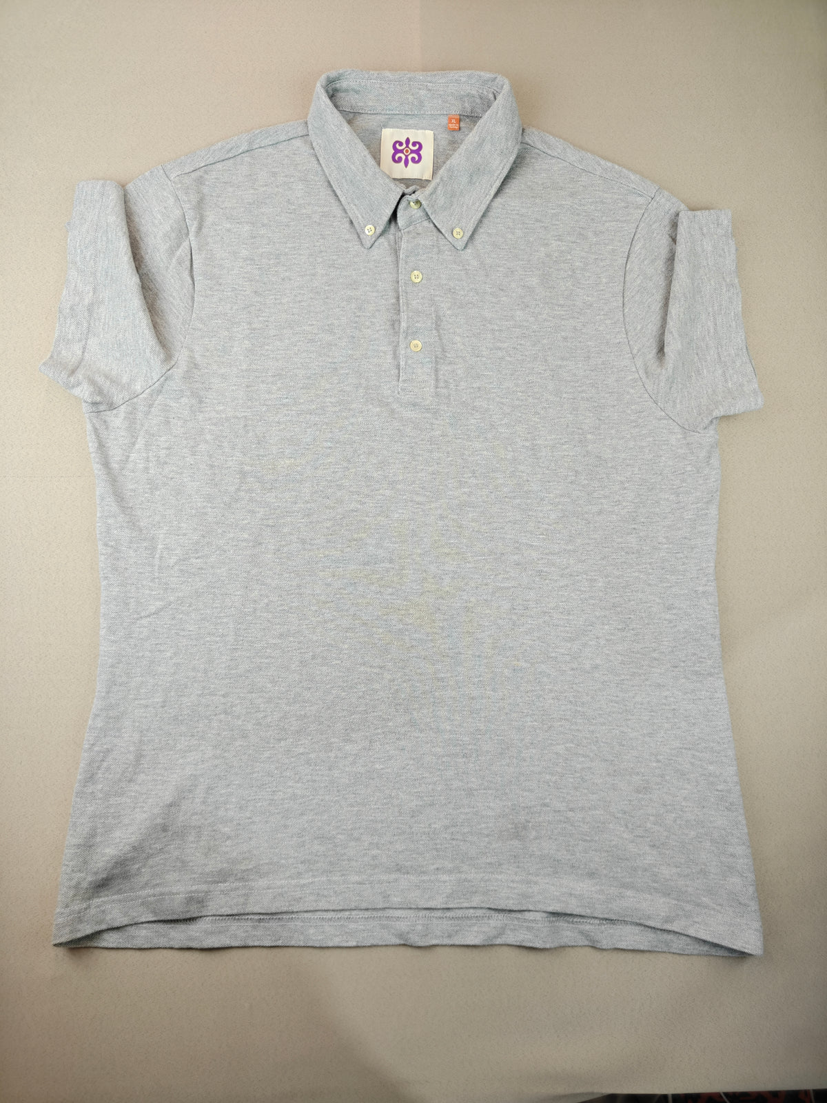 Numune Polo yaka t-shirt L beden
