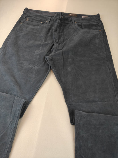 Andriano Goldschmıed jeans kadife yazılk  42 beden