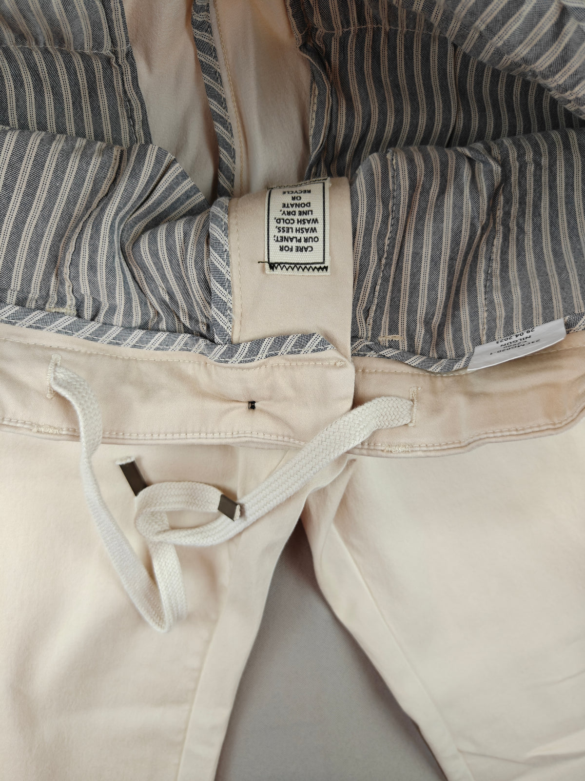 Gallery jeans 32 beden