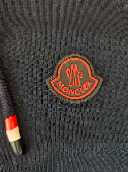 Moncler XXL beden