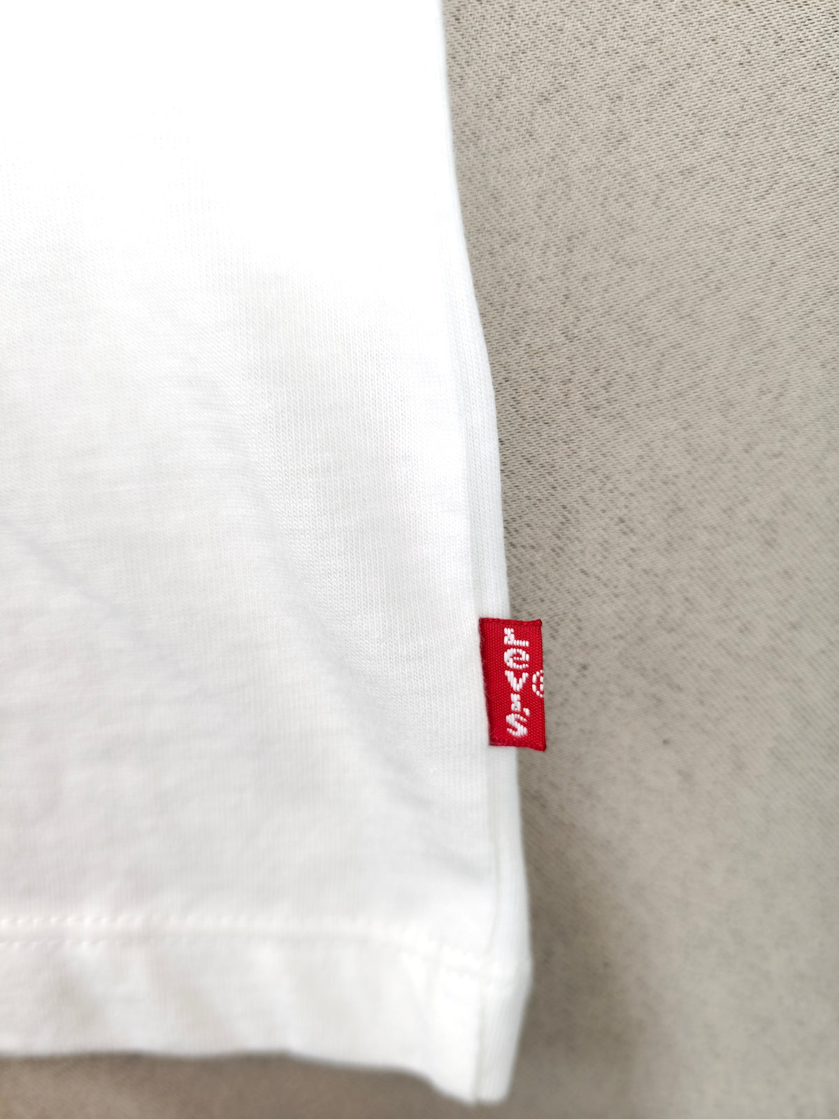 Levi's tişört L beden