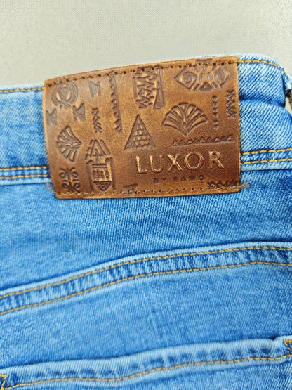 Luxor 32 beden