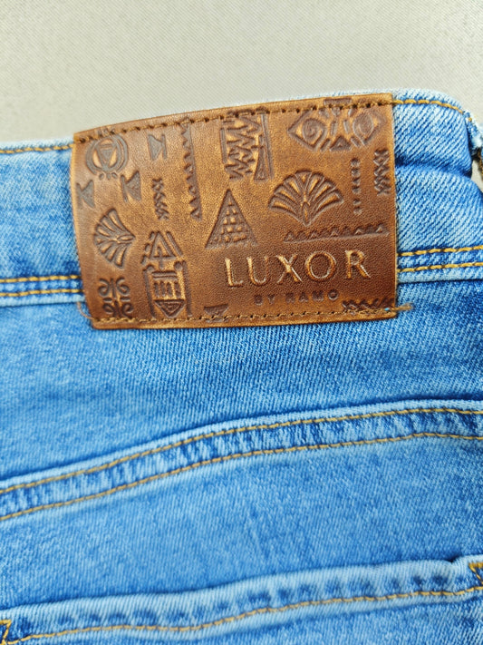 Luxor 32 beden
