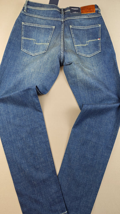 Daniel hechter jeans 33 beden