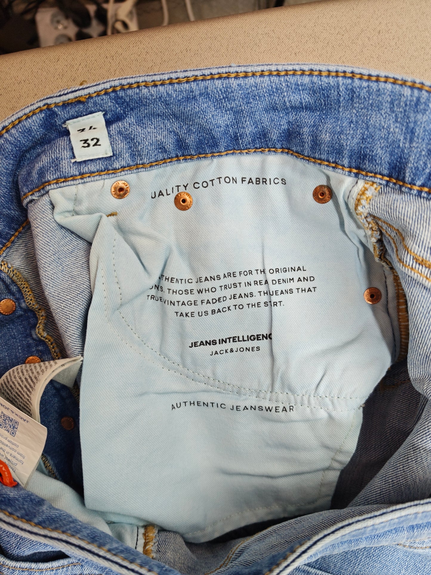 Jack Jones 34 BEDEN