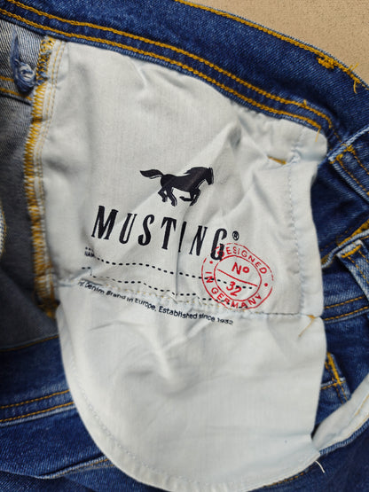 Mustang Jean 33 beden