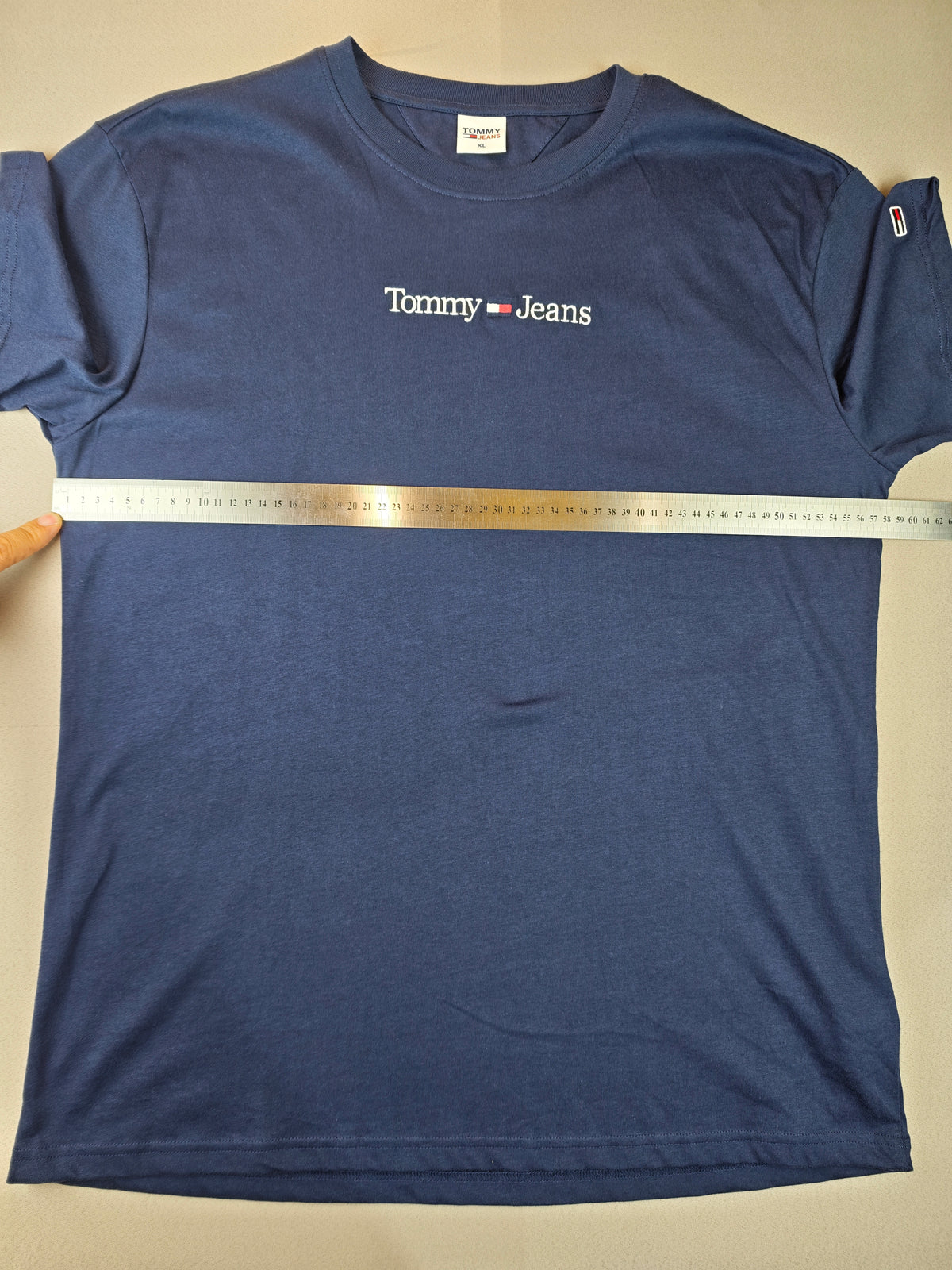 Tommy Hilfiger tişört xL beden