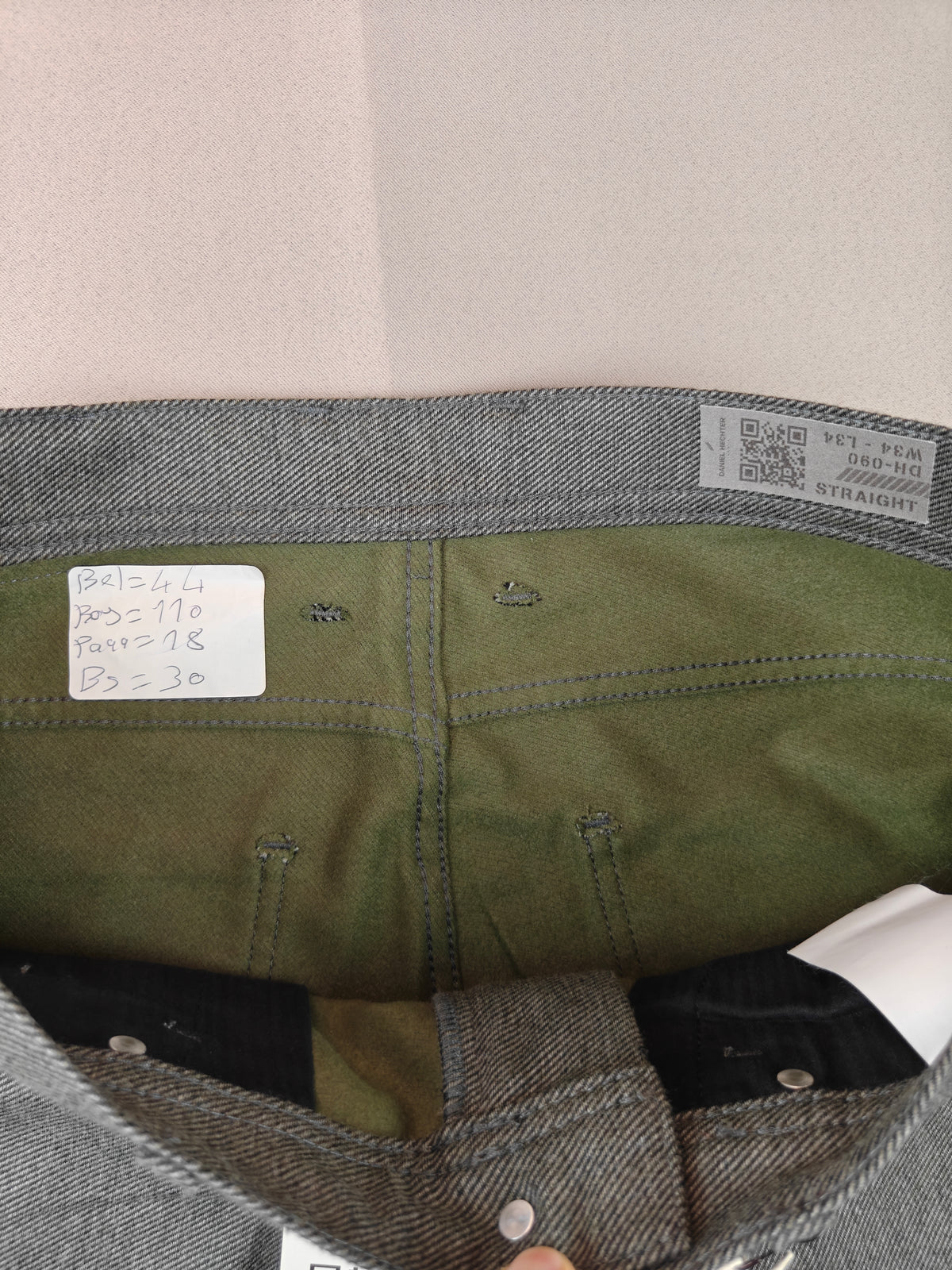 Daniel hechter jeans 33 beden
