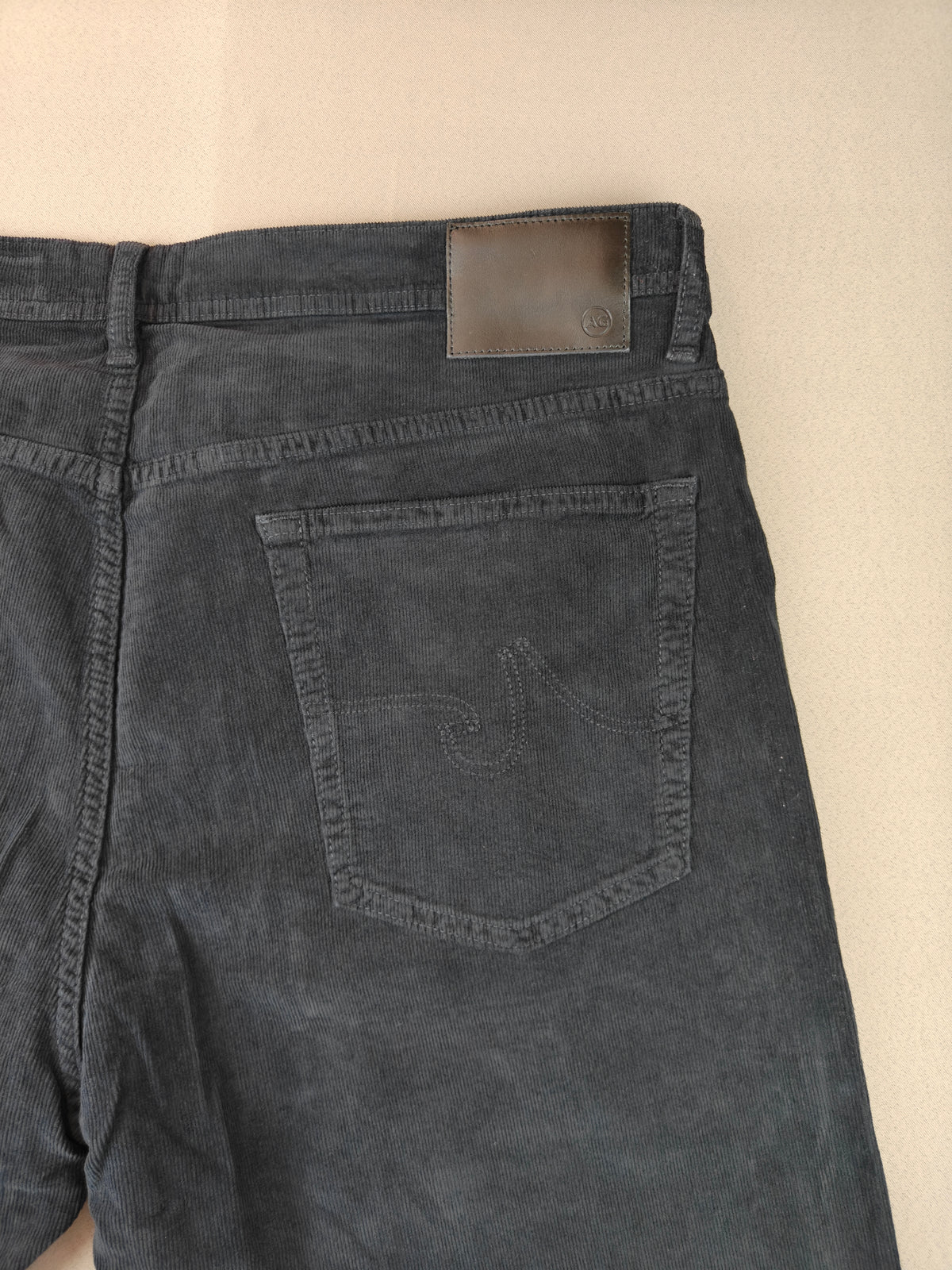 Andriano Goldschmıed jeans kadife yazılk  42 beden
