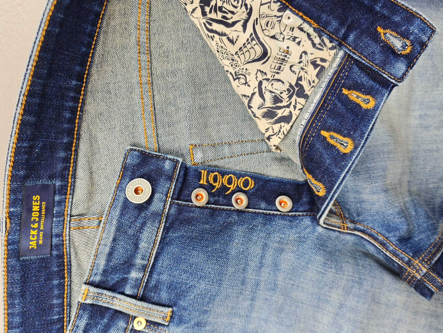 Jack Jones numune 32 beden