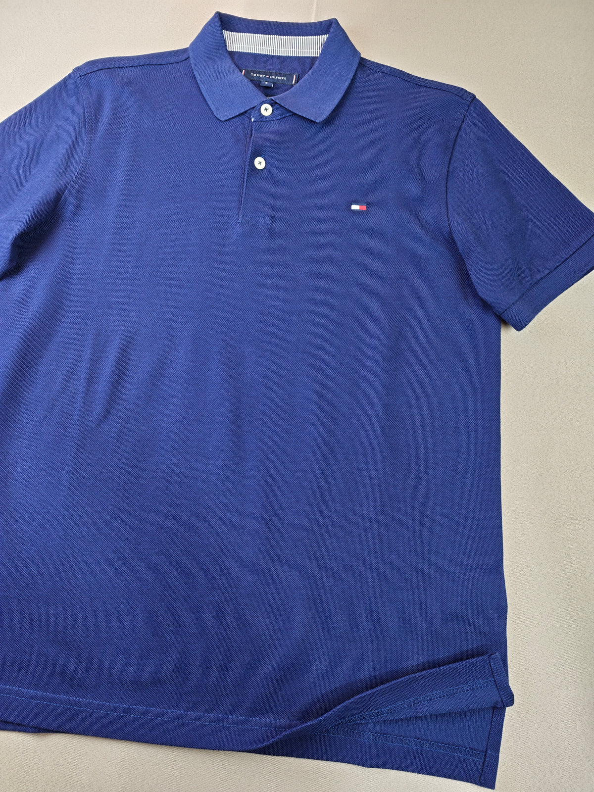 Tommy Hilfiger s beden
