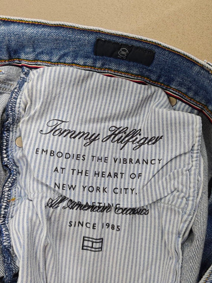 Tommy Hilfiger 40 BEDEN
