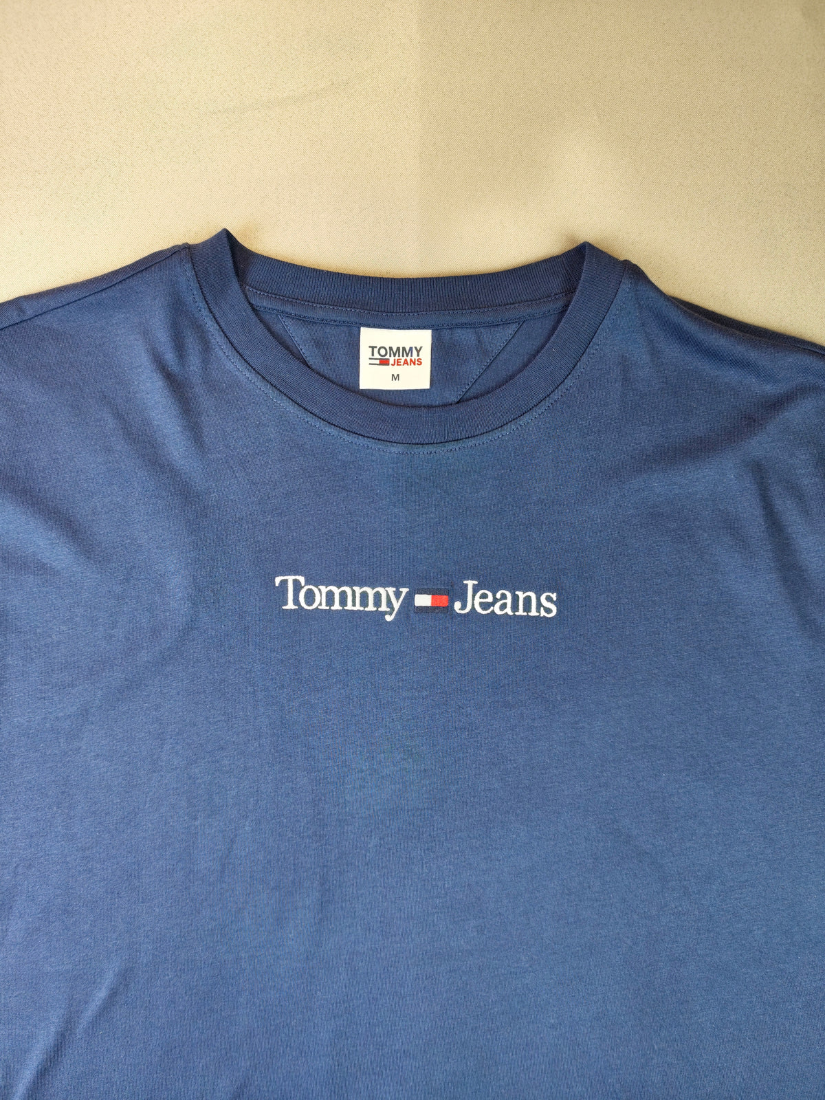 Tommy Hilfiger tişört m beden